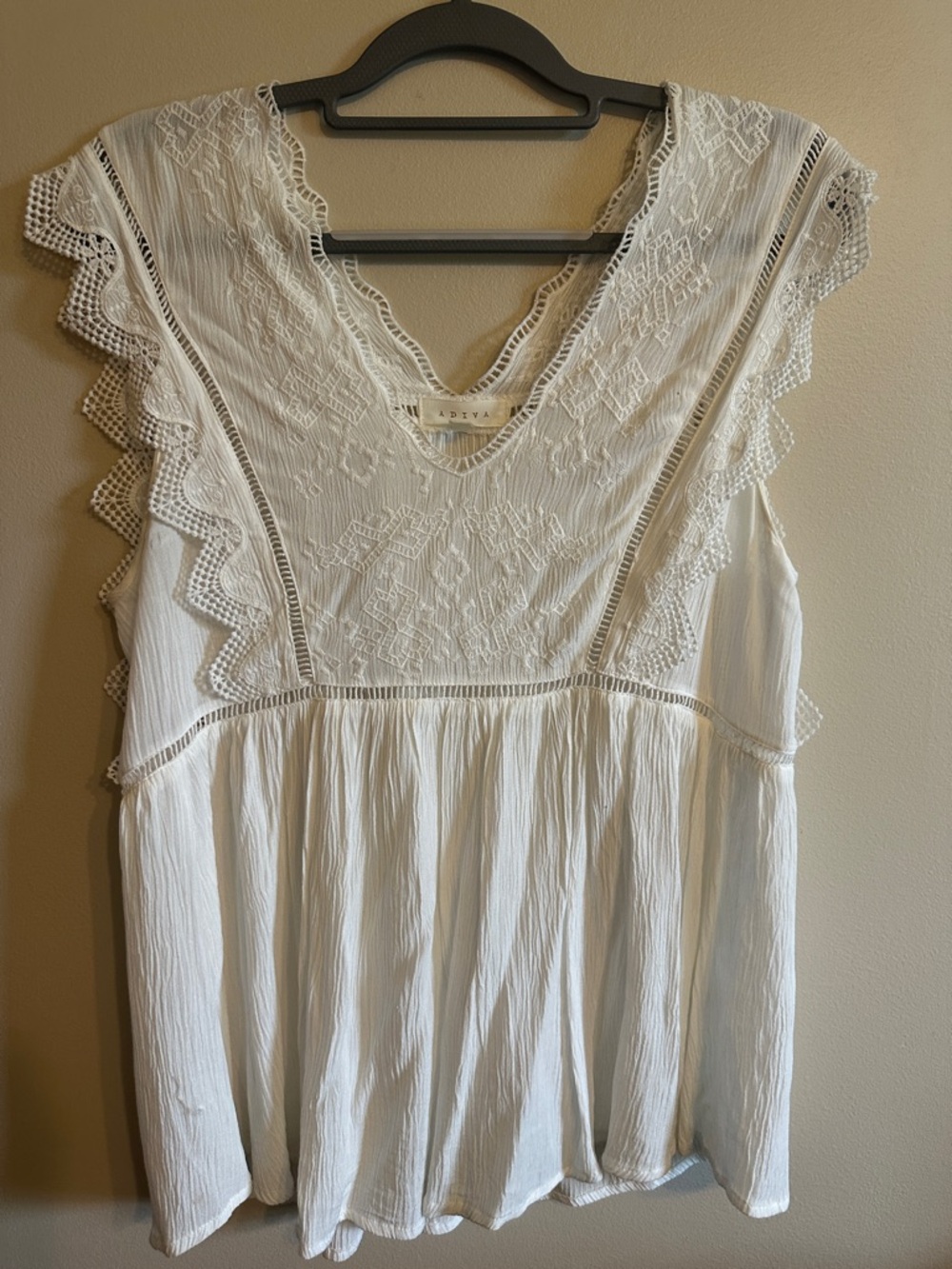 Adiva White Lace-Trimmed Textured Top